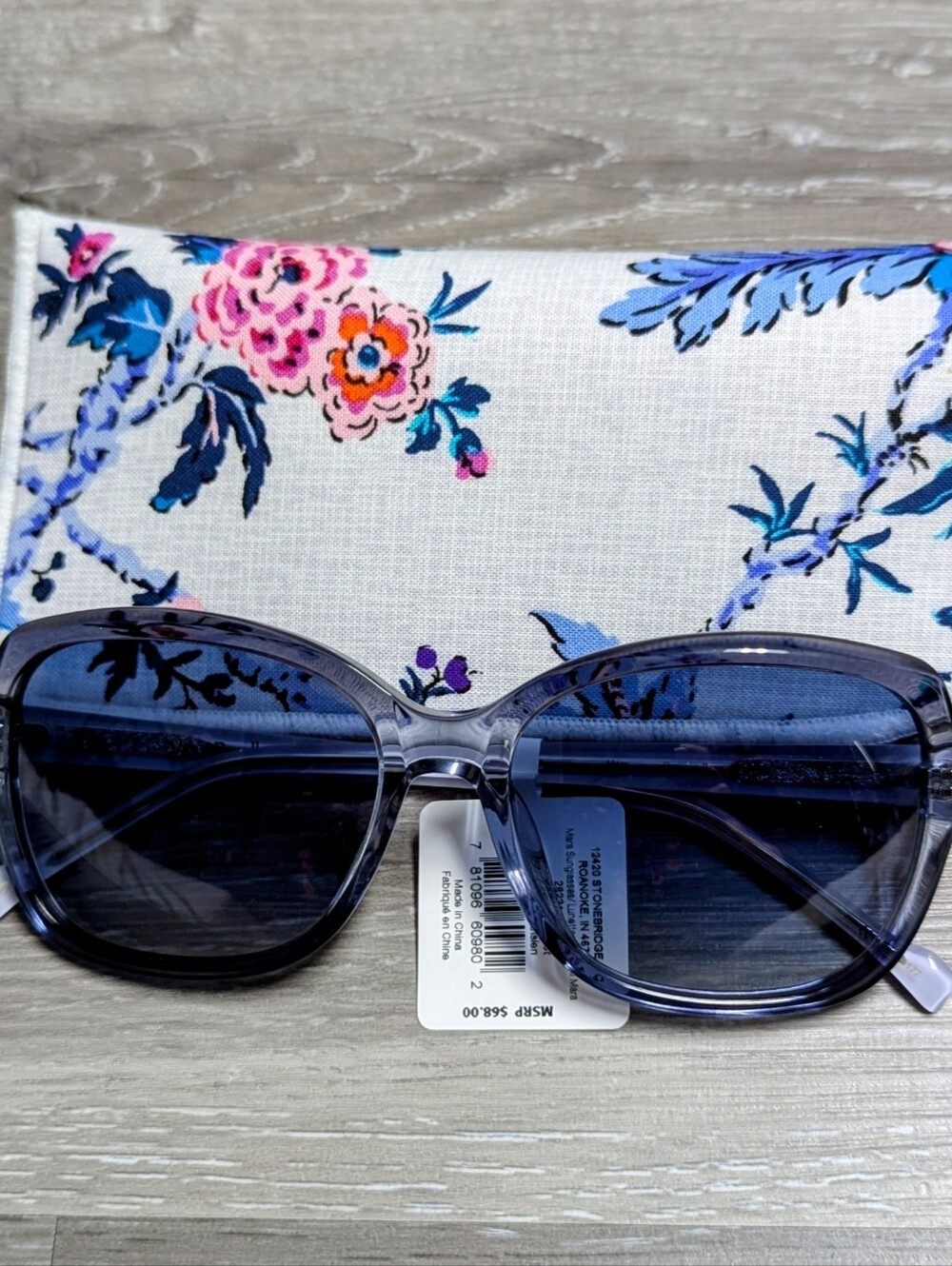 NWT Vera Bradley Mara Sunglasses Parisian Bouquet